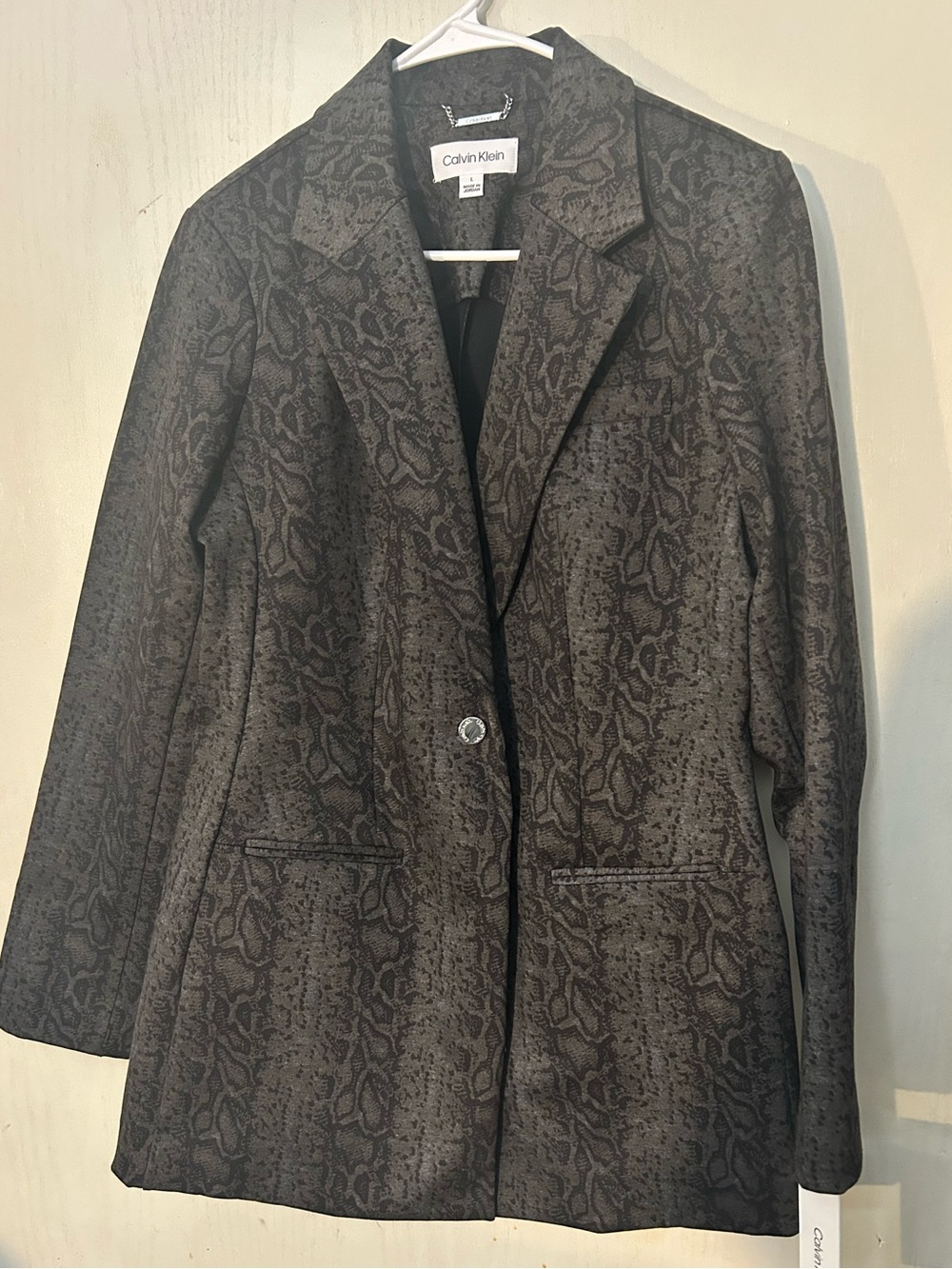 Calvin Klein Women's Snake-Print Blazer in Charcoal